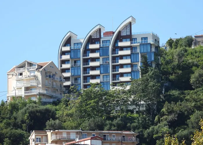 Apartments Aqua