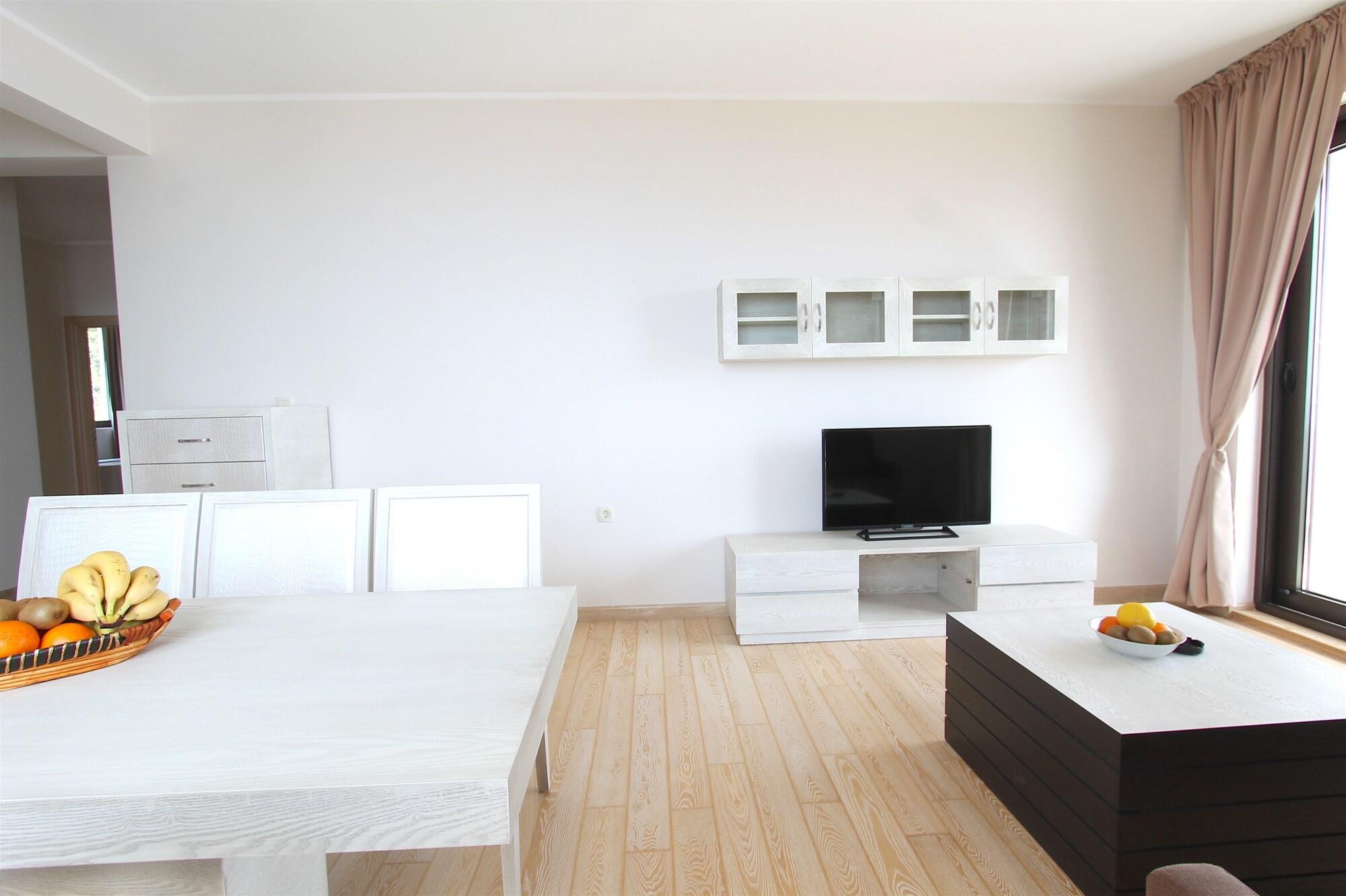 Apartment Aqua Budva