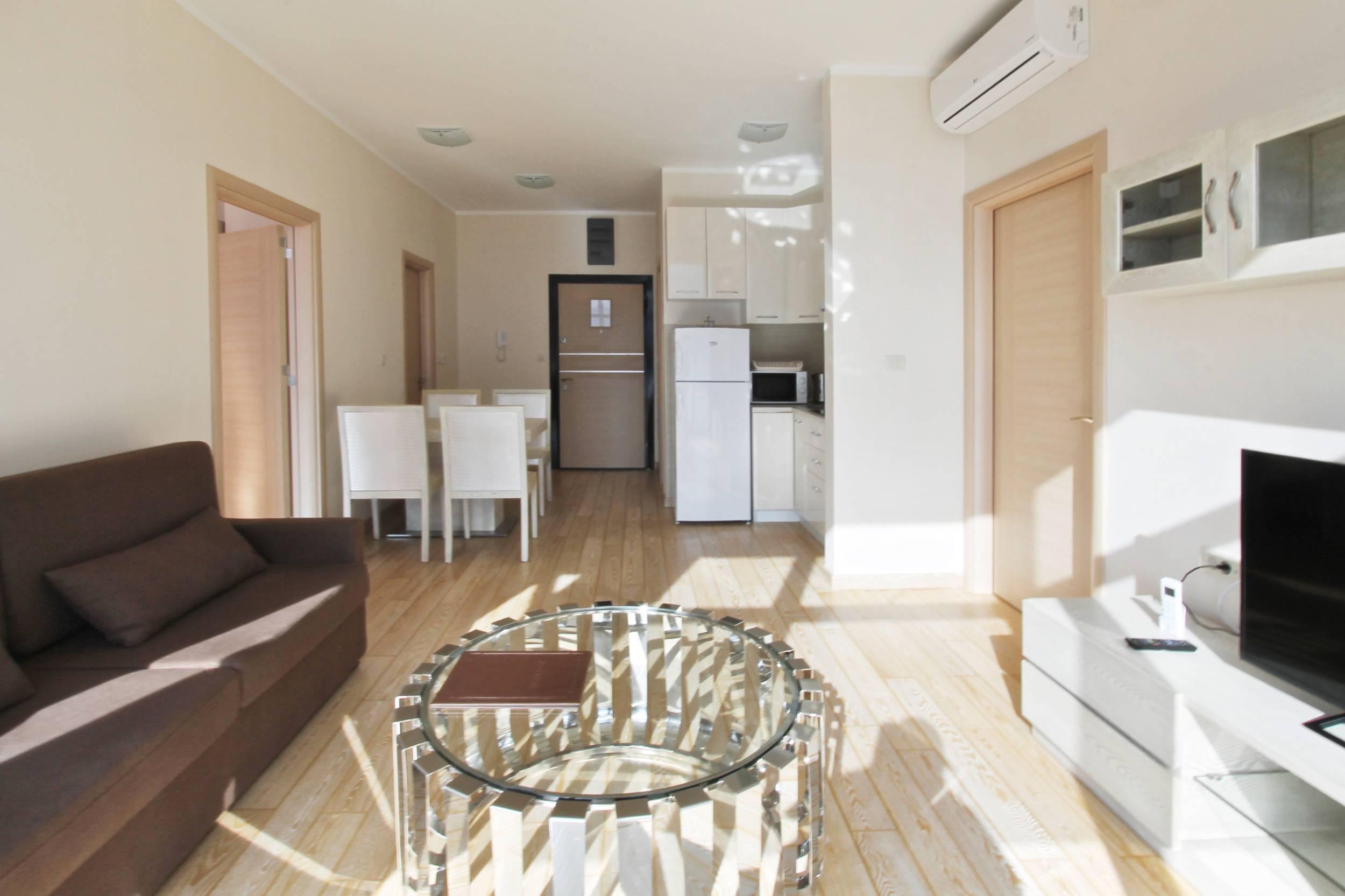 Aqua Apartment