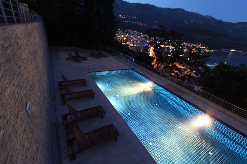 Apartment Aqua Budva